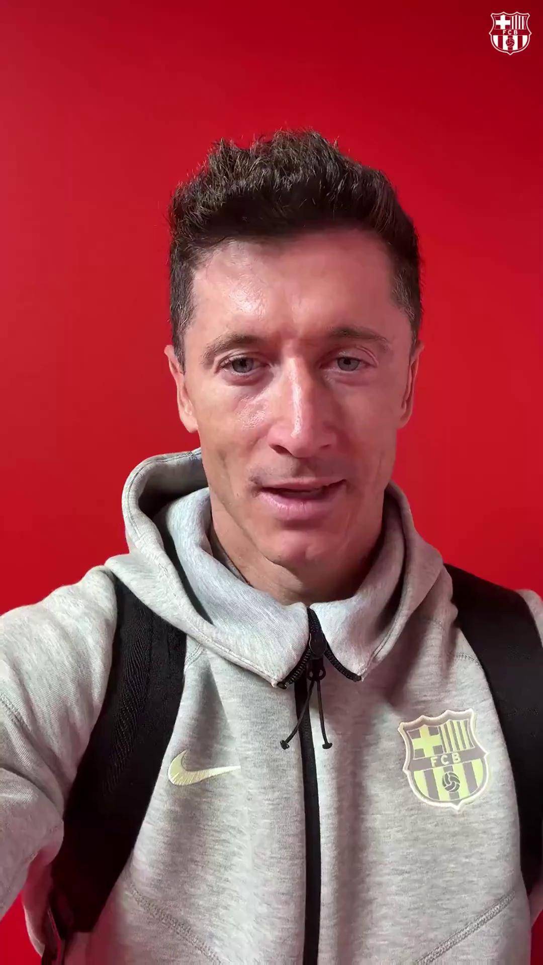 爱游戏入口app - 莱万多夫斯基迎来二十赛季高光表现，日本队球迷沸腾！